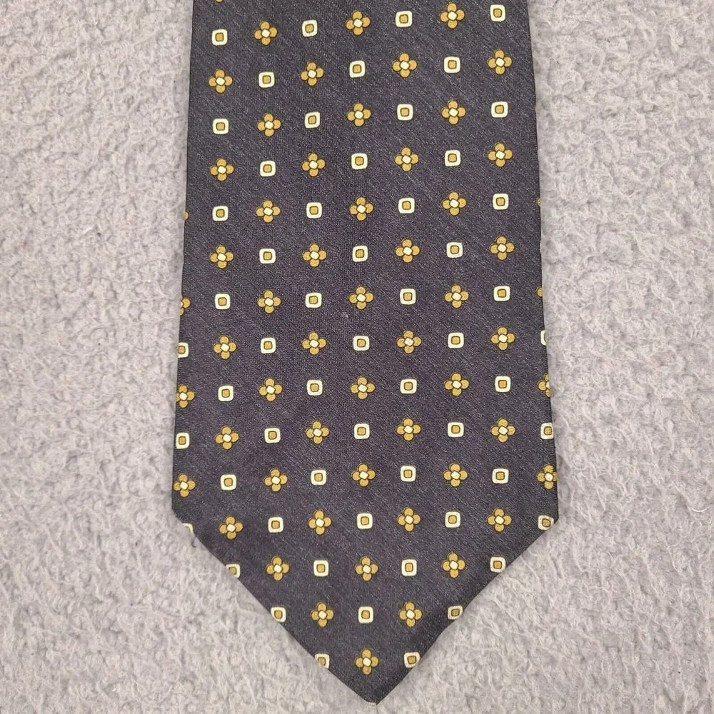 Tommy Hilfiger Tie Necktie Mens Black Geometric Italian‎ Silk Made In USA